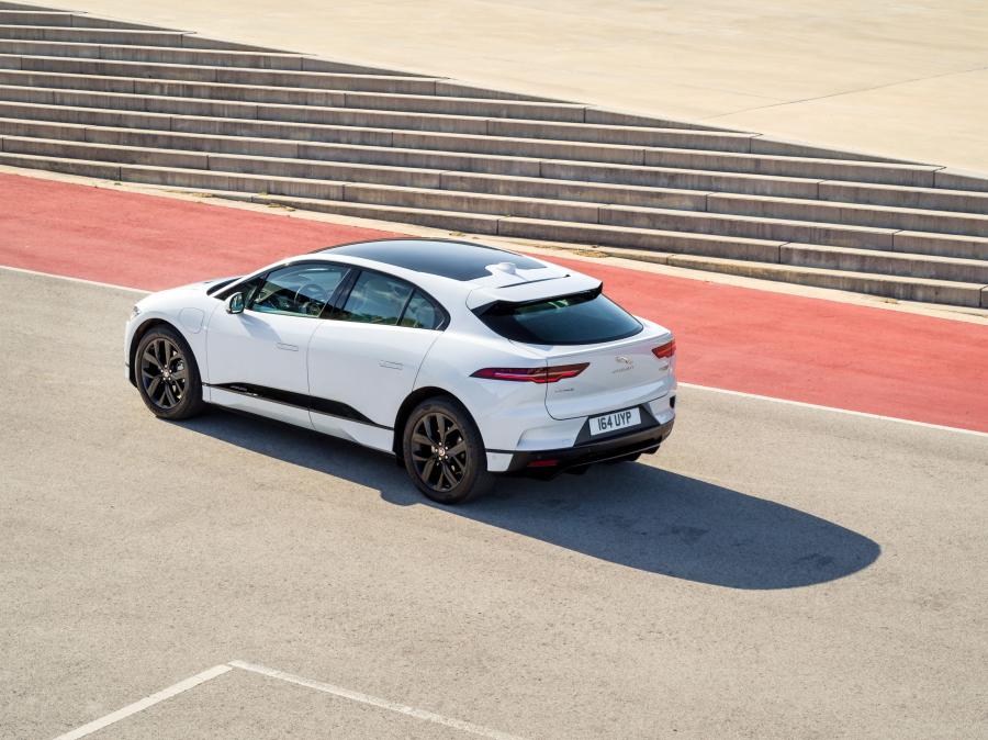  Jaguar I-Pace EV400 AWD S 2018 года  (WW) (фото 14 из 40)